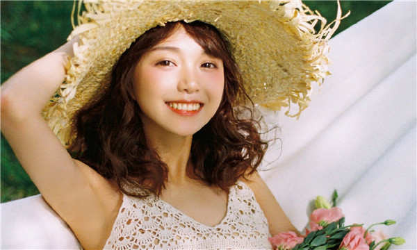 富蕴私人代怀公司